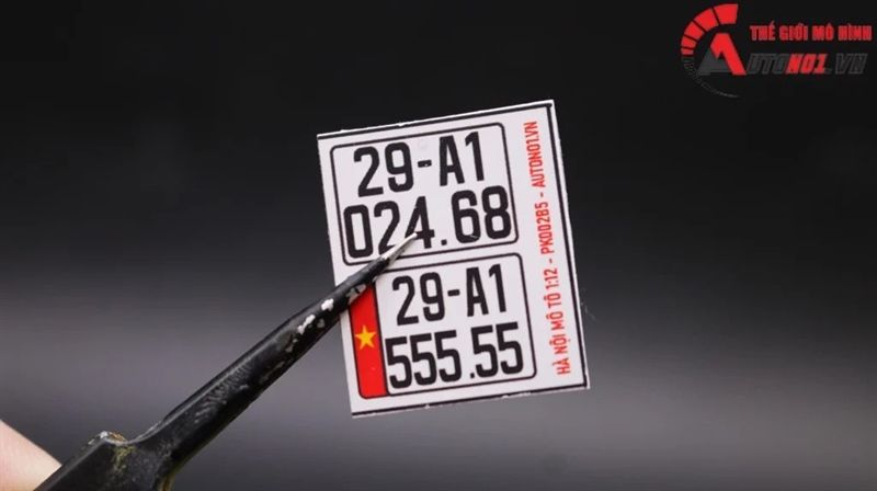 Biển số xe mô hình cho mô tô 1:12 Autono1 PK002A
