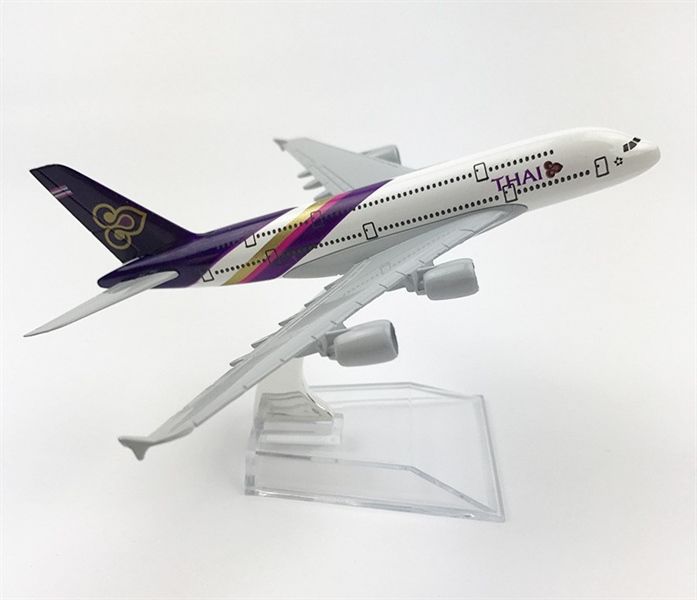 Mô hình máy bay Thai Airways Airbus A380 16cm MB16092