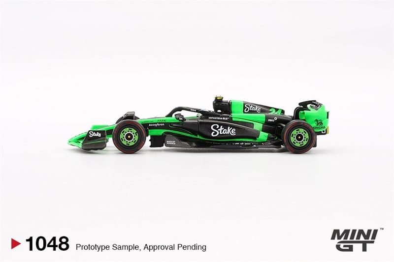Mô hình xe đua Kick Sauber C44 #24 Guanyu Zhou 2024 F1 2024 Chinese GP card tỉ lệ 1:64 MiniGT MGT01048-BL