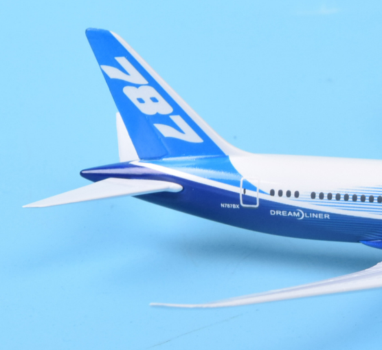 Mô hình máy bay USA Boeing B787 có bánh xe 20cm MB20065