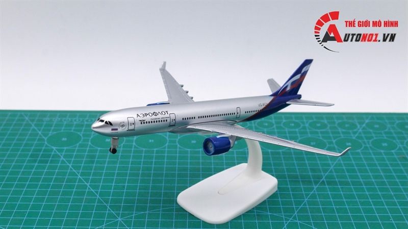 Mô hình máy bay Nga Russia Aeroflot Airbus A330 có bánh xe 20cm MB20044