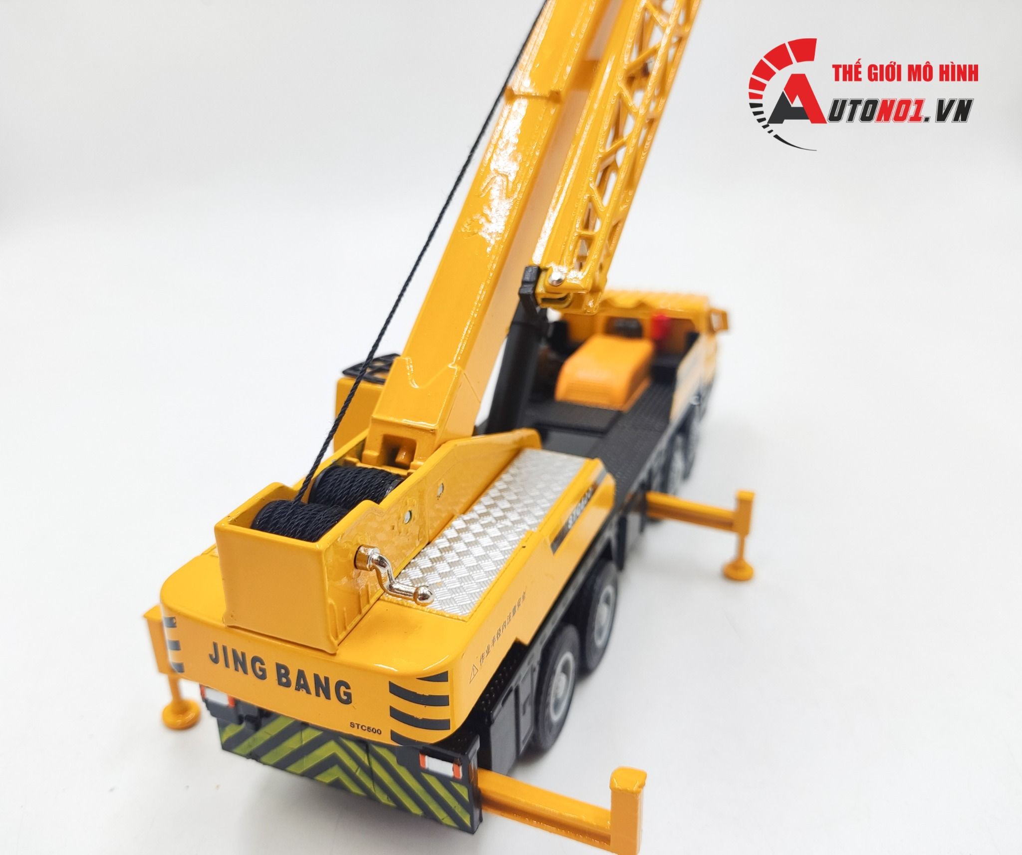 Mô hình xe cần cẩu 4 tầng 16 bánh đánh lái được tỉ lệ 1:50 JingBang