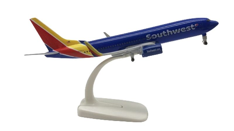 Mô hình máy bay USA Southwest Boeing B737 có bánh xe 20cm MB20074