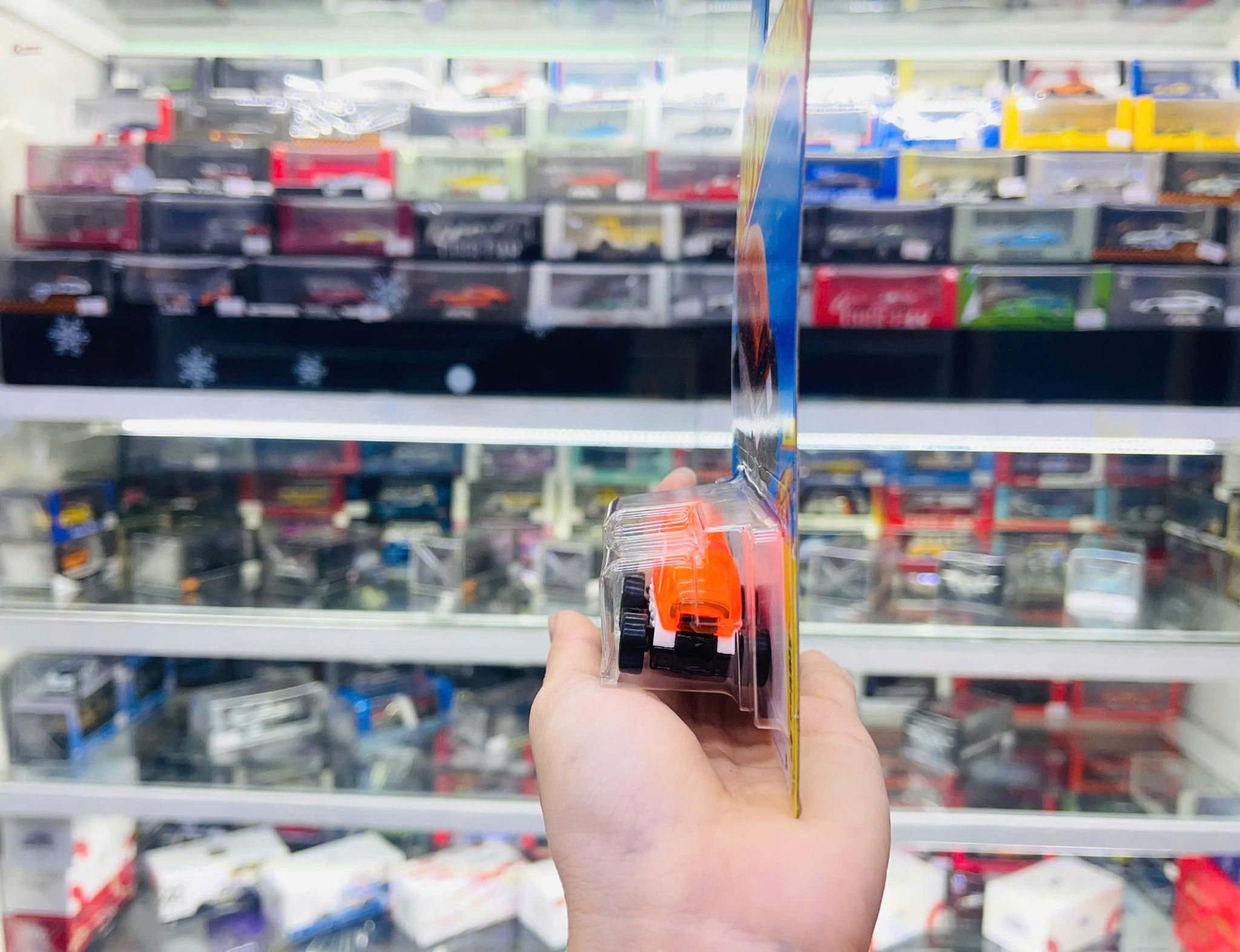 Đồ chơi mô hình xe Hot wheels kim loại có bản quyền chính hãng tỉ lệ 1:64 C4982
