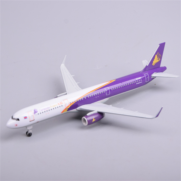 Mô hình máy bay Cambodia Angkor Air Airbus A321 kích thước 20cm MB20082