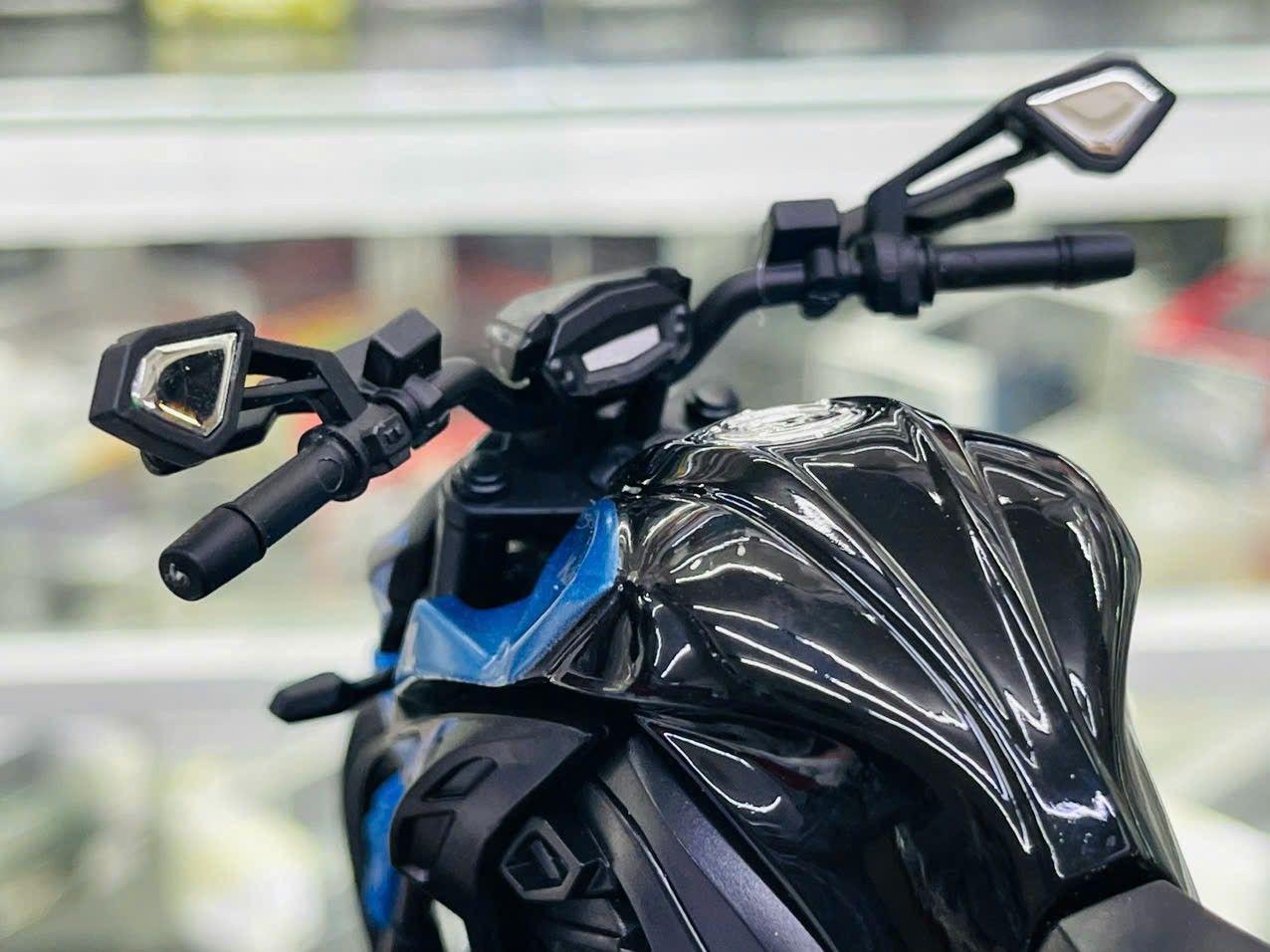 Mô hình xe mô tô Kawasaki Ninja Z1000 có ben nâng tỉ lệ 1:12 Jiaye model MT12015