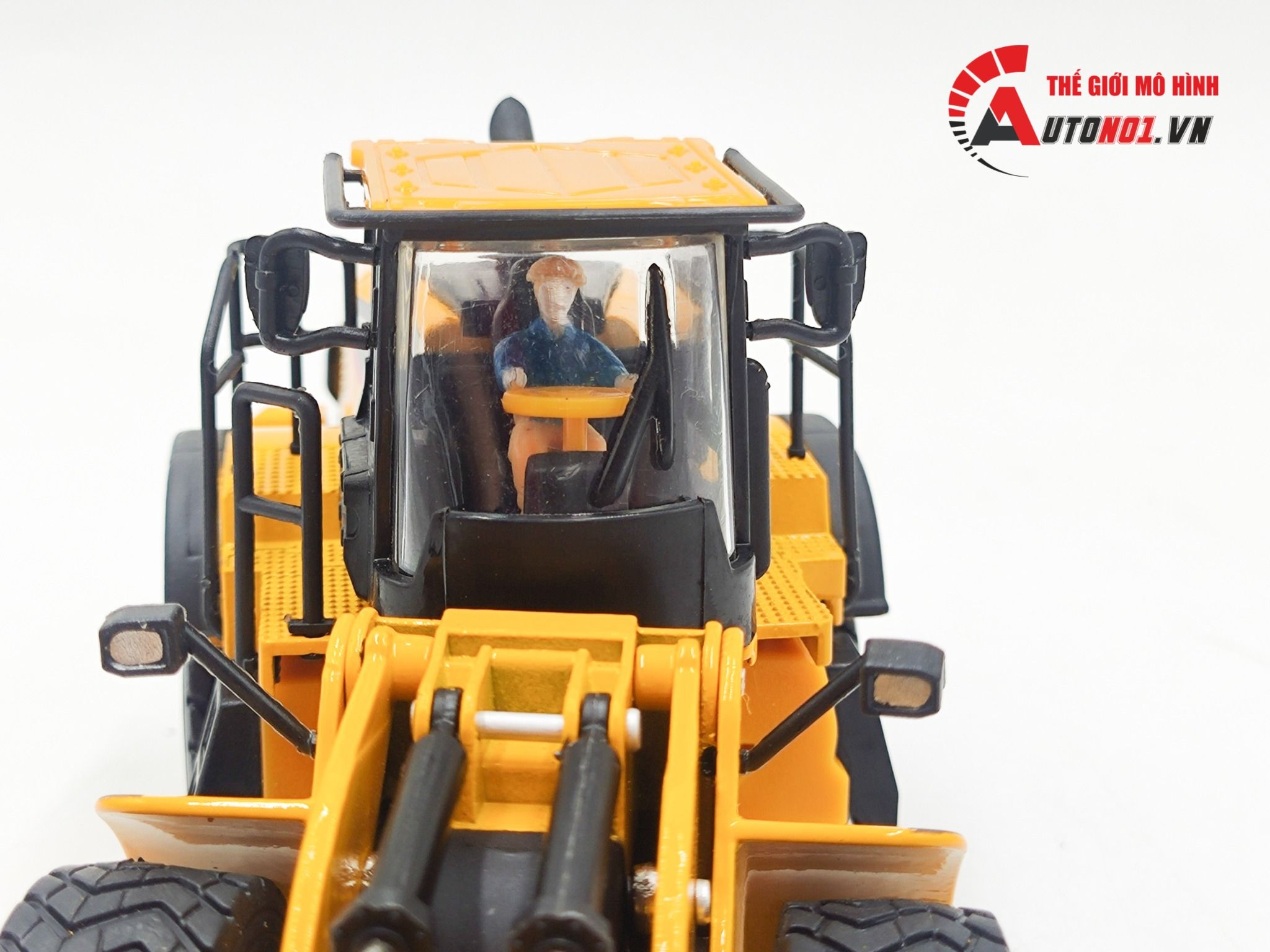 Mô hình xe công trình ủi đất tỉ lệ 1:50 JingBang 8179