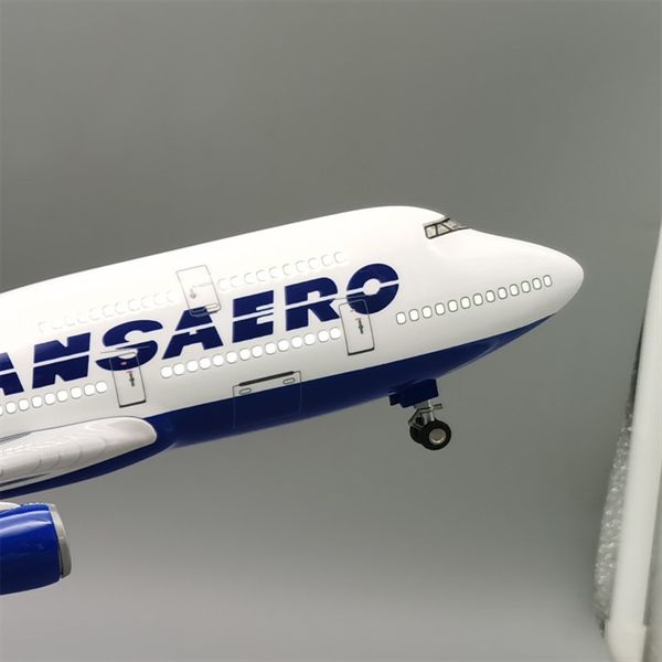 Mô hình máy bay Transaero Boeing B747 có đèn led tự động theo tiếng vỗ tay hoặc chạm 47cm MB47033