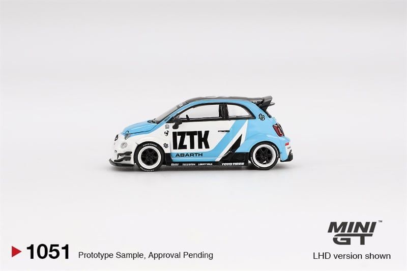 Mô hình xe Abarth 595 LB-WORKS x Abas Works IZTK card tỉ lệ 1:64 MiniGT MGT01051-BL