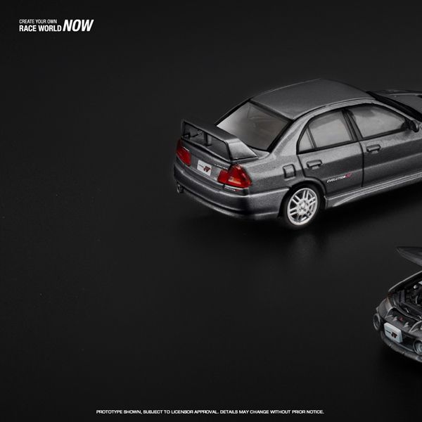 Mô hình xe Mitsubishi Lancer Evolution Iv Dark Grey tỉ lệ 1:64 PopRace PR640327
