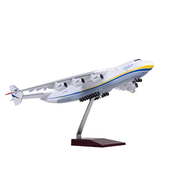 Mô hình máy bay vận chuyển Antonov An-225 Mriya Ukrainian NATO 47cm 1:200 có bánh xe MB47015
