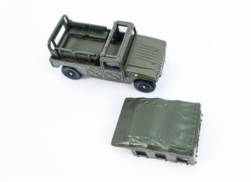 Mô hình xe JSDF High Mobility Vehicle tỉ lệ 1:64 Tomica 102571