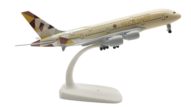 Mô hình máy bay Abu Dhab Ả Rập Etihad Airbus A380 có bánh xe 20cm MB20051