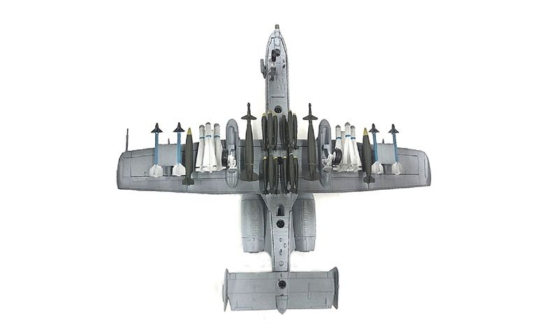 Mô hình máy bay chiến đấu USA Repubilc Fairchild A-10 Thunderbolt II phiên bản cũ tỉ lệ 1:100 Ns models MBQS050