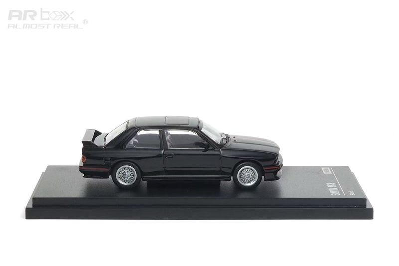 Mô hình xe BMW 3 Series 3 Series M3 1st generation Mk1 E30 Sedan version tỉ lệ 1:64 AR box OT64392