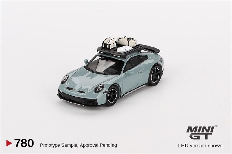 Mô hình xe ô tô Porsche 911 Dakar Shade Green Metallic card version tỉ lệ 1:64 MiniGT MGT00780-MJ
