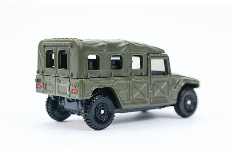 Mô hình xe JSDF High Mobility Vehicle tỉ lệ 1:64 Tomica 102571