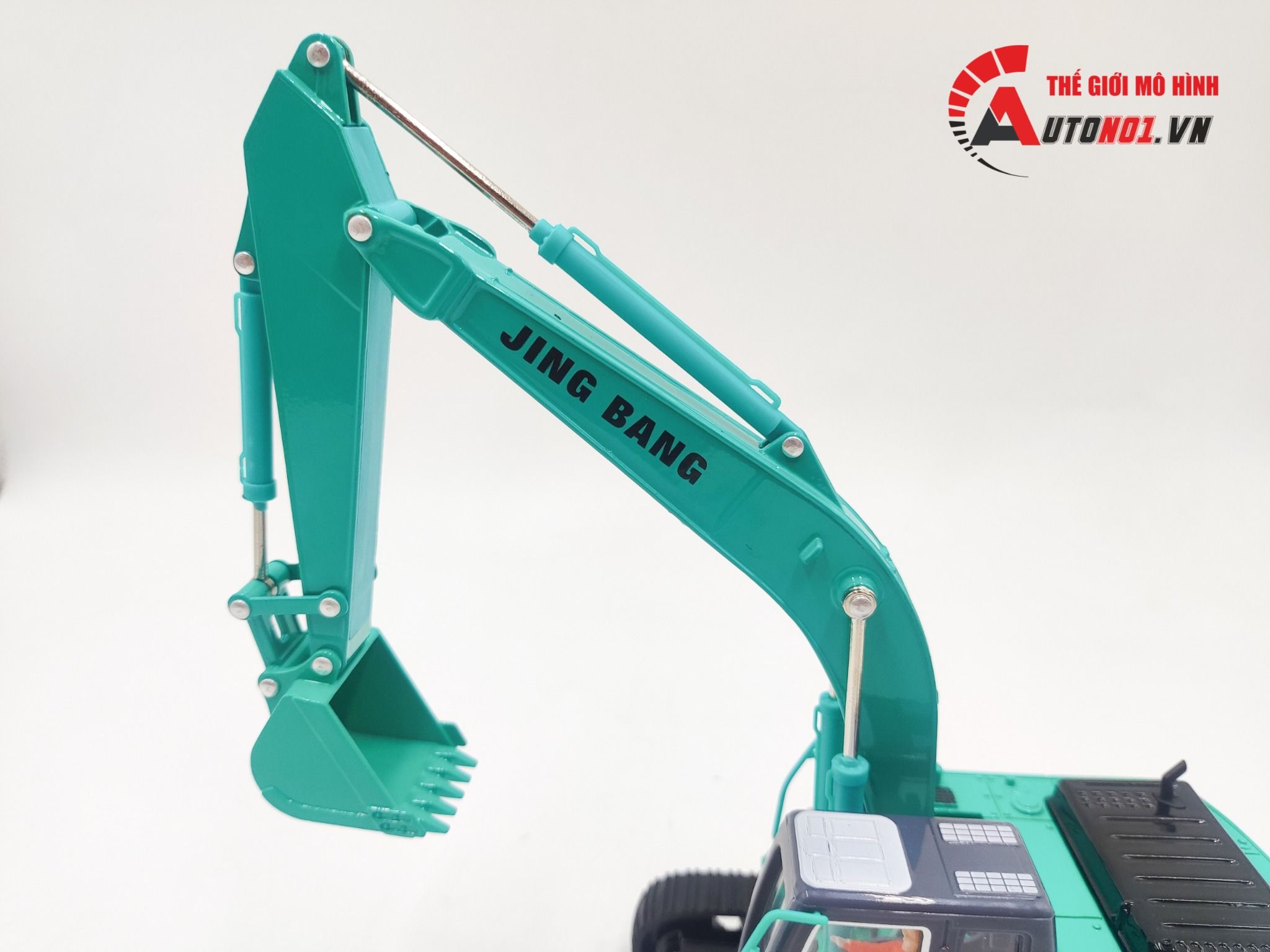 Mô hình xe xúc đất tỉ lệ 1:50 Jing Bang 8176