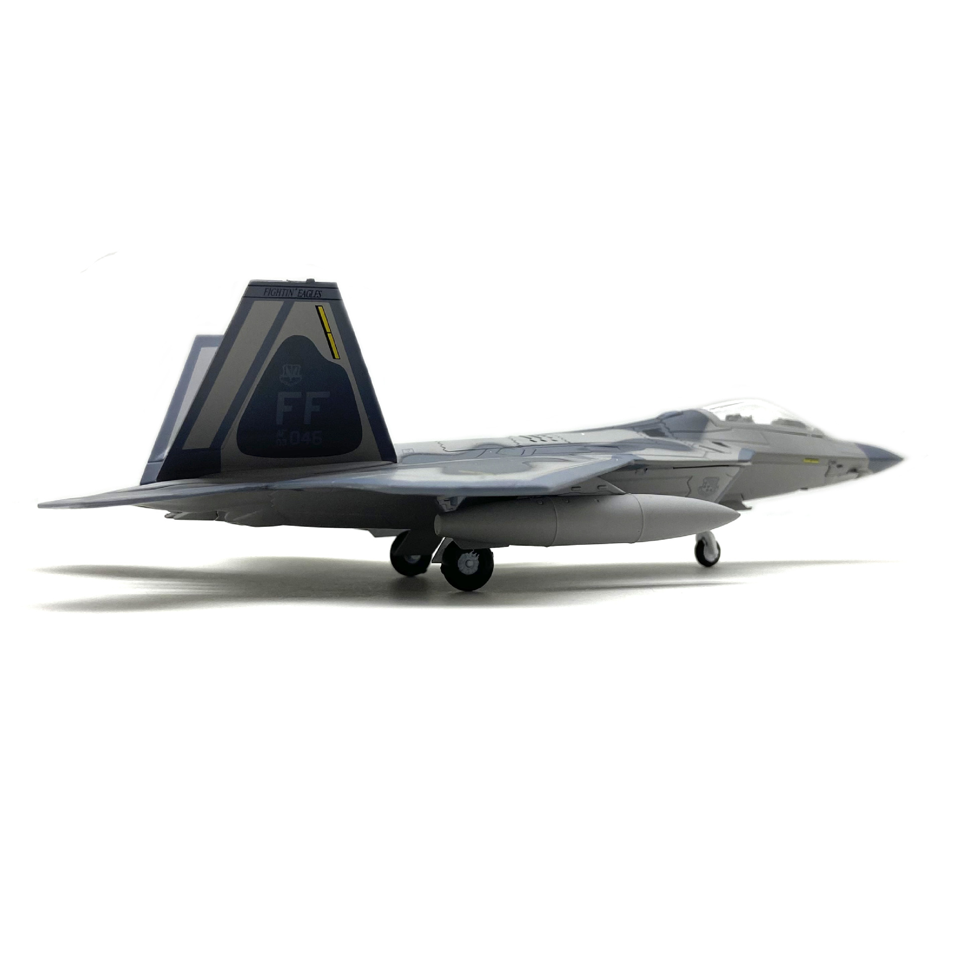  Mô hình máy bay chiến đấu USA F-22 Lockheed Martin Raptor tỉ lệ 1:100 Ns models MBQS012 
