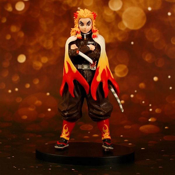 Mô hình nhân vật Demon Slayer Kimetsu No Yaiba Kyojuro Rengoku 15cm FG153