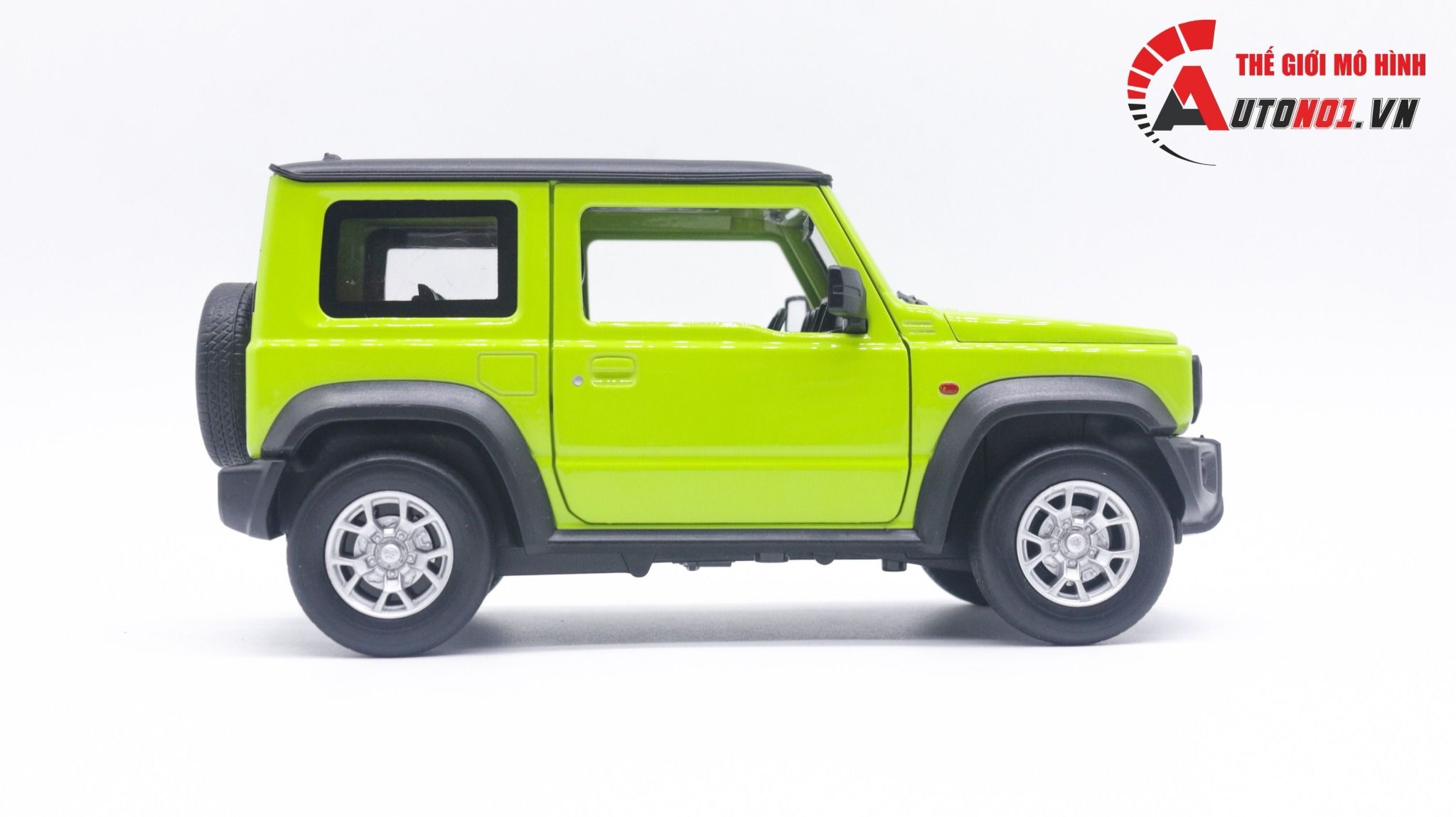 Mô hình xe Suzuki Jimny SUV địa hình 1:18 CCA OT134