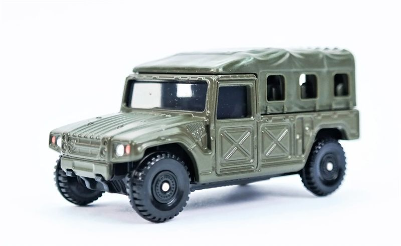 Mô hình xe JSDF High Mobility Vehicle tỉ lệ 1:64 Tomica 102571