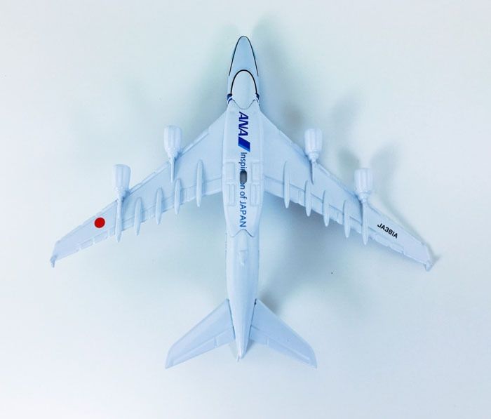 Mô hình máy bay ANA Blue Turtle Kai A380 có đế 16cm MB16210