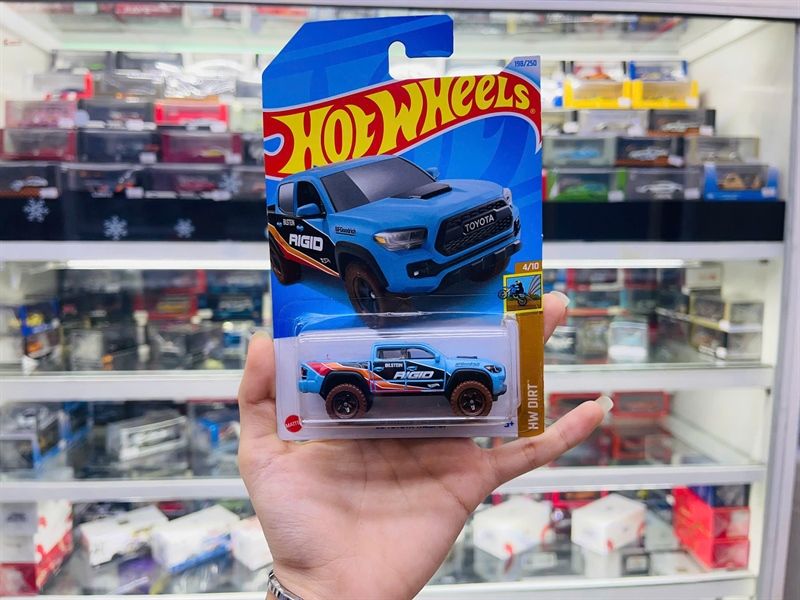 Đồ chơi mô hình xe Hot wheels kim loại có bản quyền chính hãng tỉ lệ 1:64 C4982