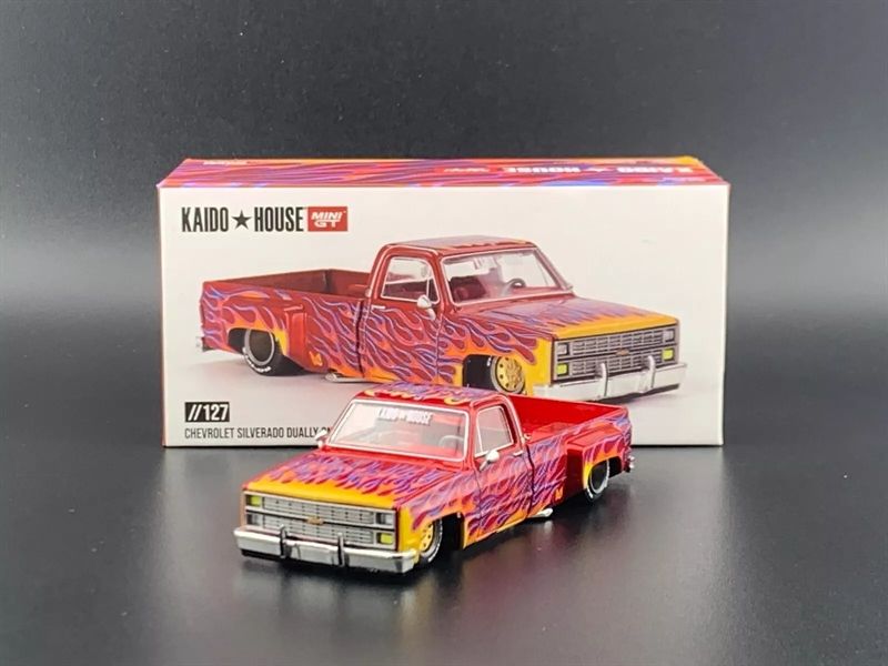 Mô hình xe Chevy Silverado Dual On Fire V1 KHMG127 1/64 Bright Fault tỉ lệ 1:64 Kaido House KHMG127