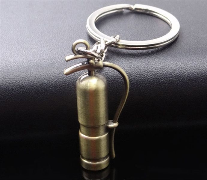 Móc khóa kim loại dễ thương đèn giao thông - bình cứu hỏa - la bàn - cỏ 4 lá - ổ khóa - còng tay kích thước 7cm MK024