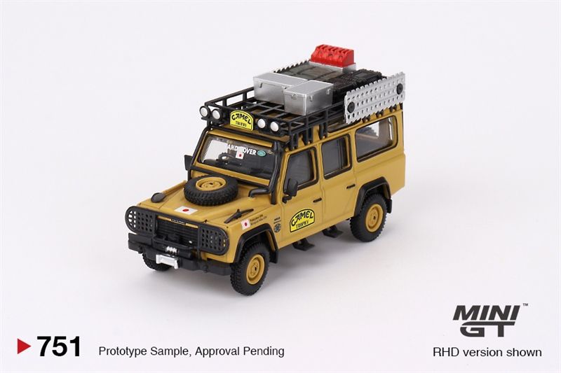 Mô hình xe Land Rover Defender 110 1989 Camel Trophy Amazon Team Japan tỉ lệ 1:64 MiniGT MGT00751