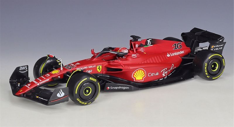 Mô hình xe đua F1-75 Ferrari Formula Racing 2022 tỉ lệ 1:18 Bburago 8115