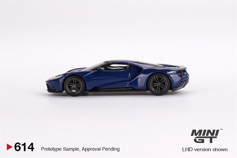 Mô hình xe Ford GT Sunoco Blue tỉ lệ 1:64 MiniGT MGT00614