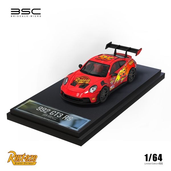 Mô hình xe Porsche 911 (992) GT3RS Lightning McQueen Special Edition tỉ lệ 1:64 Briscale Micro BSC BSC644625