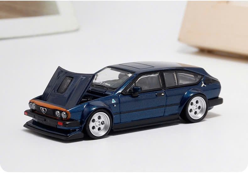 Mô hình xe Alfa Romeo GTV6 tỉ lệ 1:64 TPC MODEL OT64103