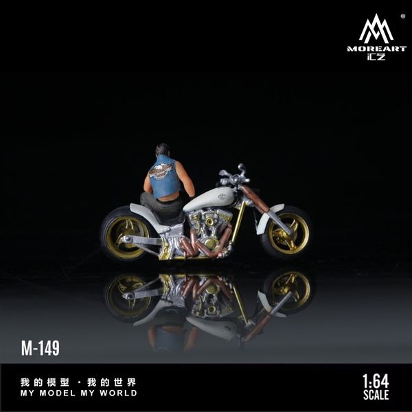 Mô hình nhân vật figure kèm xe mô tô Harley White Trendy Male Motorcycle resin tỉ lệ 1:64 MoreArt MO222149
