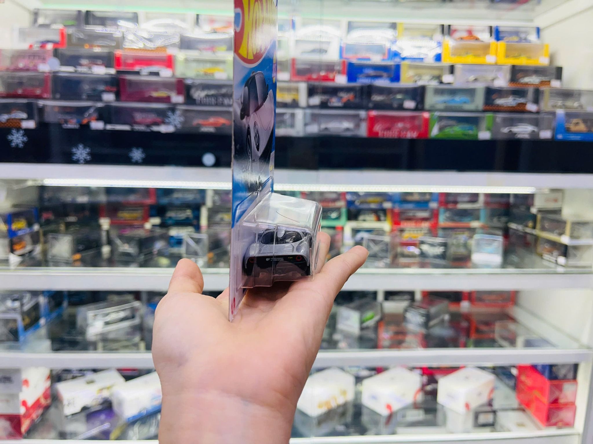Đồ chơi mô hình xe Hot wheels kim loại có bản quyền chính hãng tỉ lệ 1:64 C4982