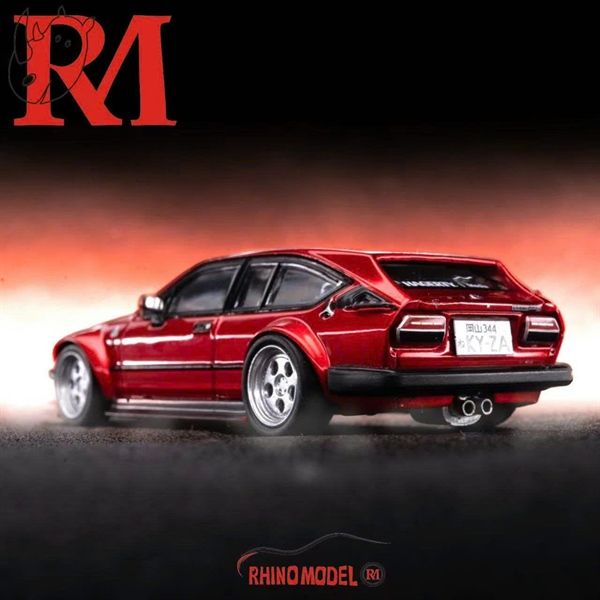 Mô hình xe 1/64 Alfa Romeo GTV6 wide body, open cover with engine details tỉ lệ 1:64 RM Rhinoceros OT64087