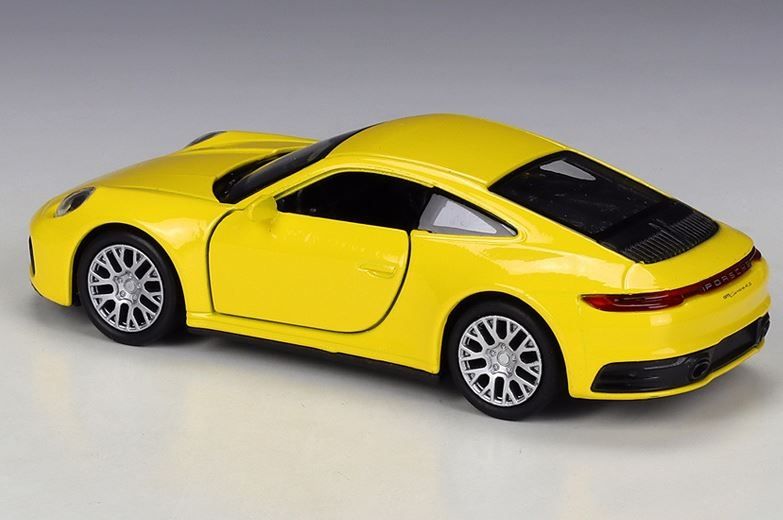 Mô hình xe Porsche 911 Carrera 4s Yellow 1:36 Welly OT011