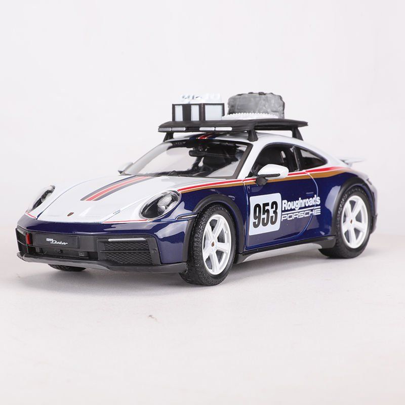 Mô hình xe Porsche 911 Dakar full open có phụ kiện tỉ lệ 1:24 Bburago 18-28029 OT417