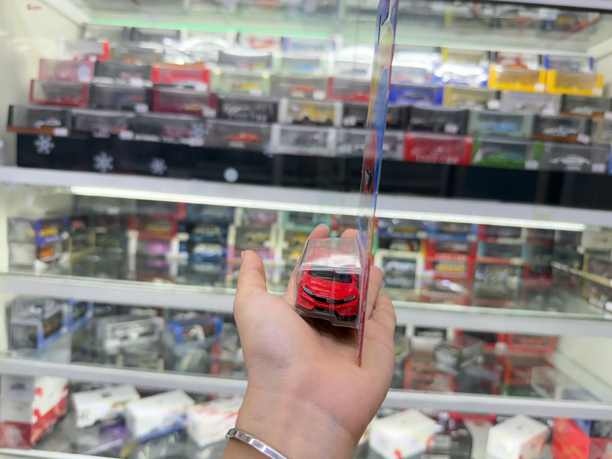 Đồ chơi mô hình xe Hot wheels kim loại có bản quyền chính hãng tỉ lệ 1:64 C4982