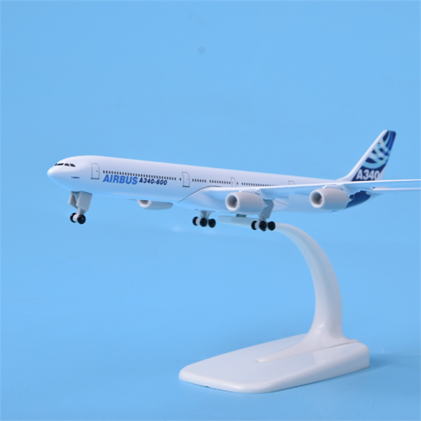 Mô hình máy bay USA Airbus A340 kích thước 20cm MB20084