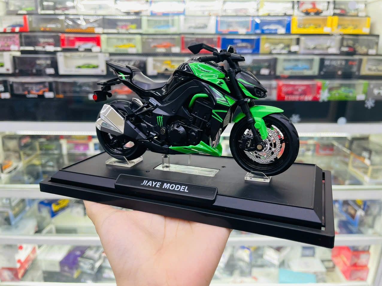 Mô hình xe mô tô Kawasaki Ninja Z1000 có ben nâng tỉ lệ 1:12 Jiaye model MT12015