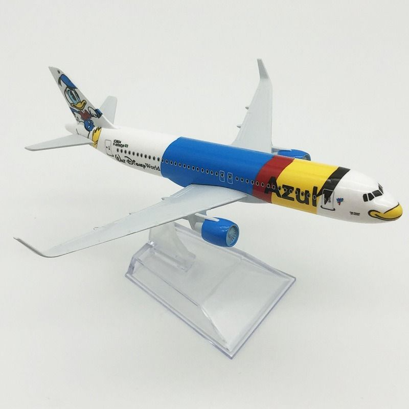 Mô hình máy bay Azul Donald Airbus A320 kích thước 16cm MB16199