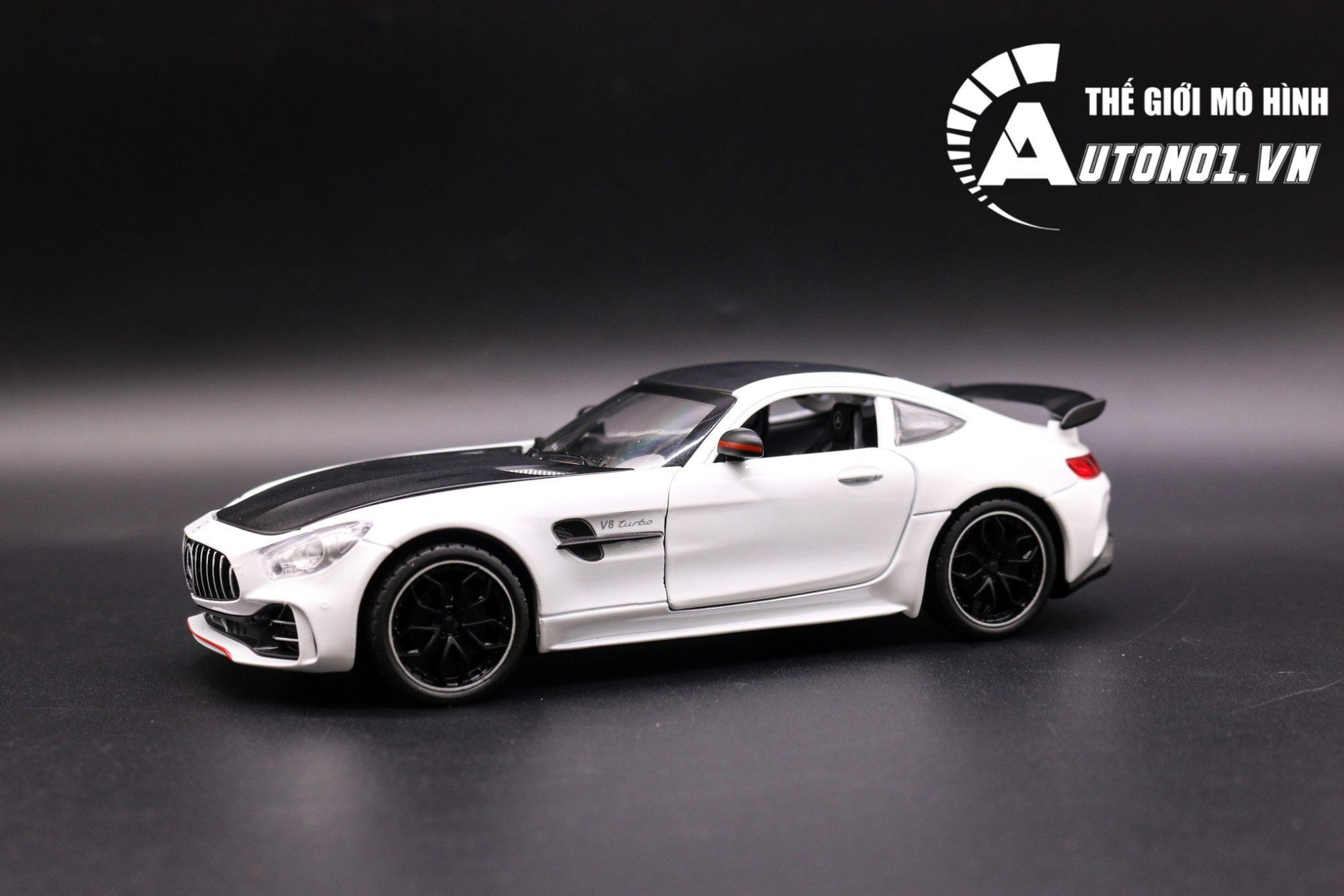  Mô hình xe Mercedes Amg Gt-R 1:24 Chezhi OT412 