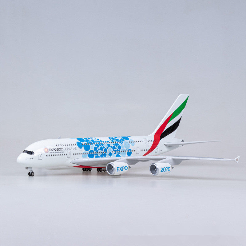 Mô hình máy bay Emirates Expo 2020 Airbus A380 47cm có đèn led tự động theo tiếng vỗ tay hoặc chạm MB47063