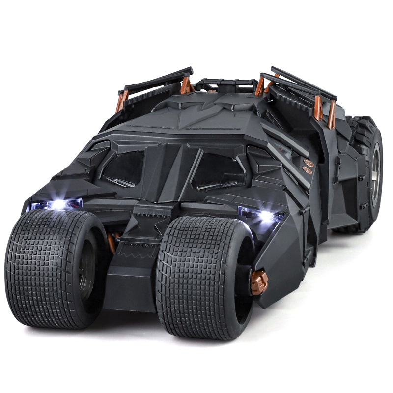 Mô hình xe Batman Batmobile The Dark Knight Tumbler phun khói - có đèn - âm thanh tỉ lệ 1:18 Alloy Model OT18005