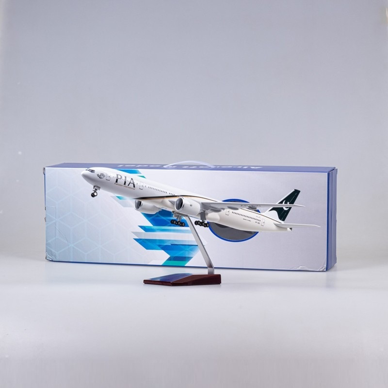  Mô hình máy bay Pakistan PIA Airlines Boeing B777 47cm có đèn led tự động theo tiếng vỗ tay hoặc chạm MB47067 