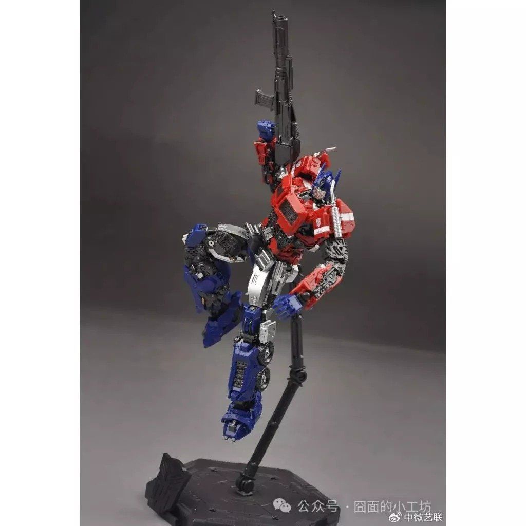 Mô hình nhân vật lắp ráp Transformers smart kit series