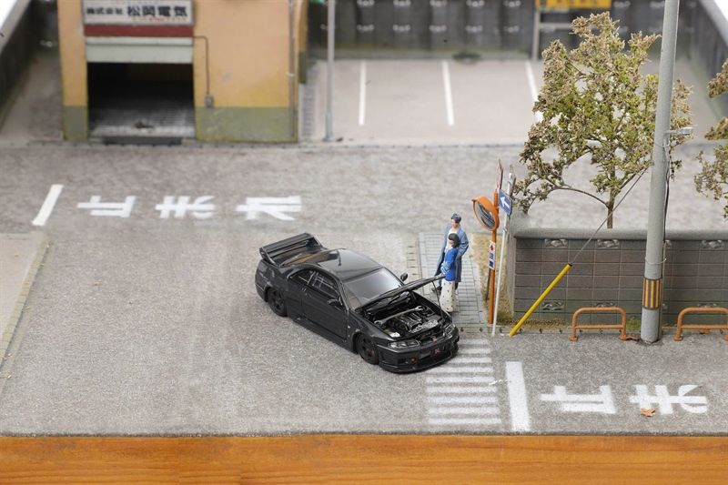 Mô hình xe Nissan GT R33 Full carbon tỉ lệ 1:64 Focal Horizon FH64045